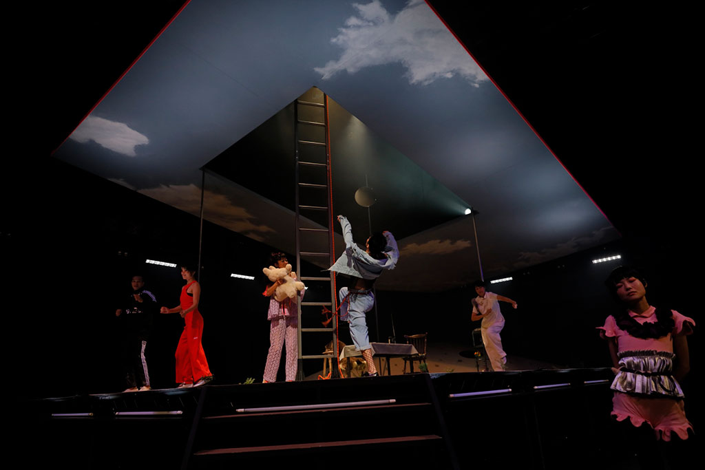 快快『ルイ・ルイ』