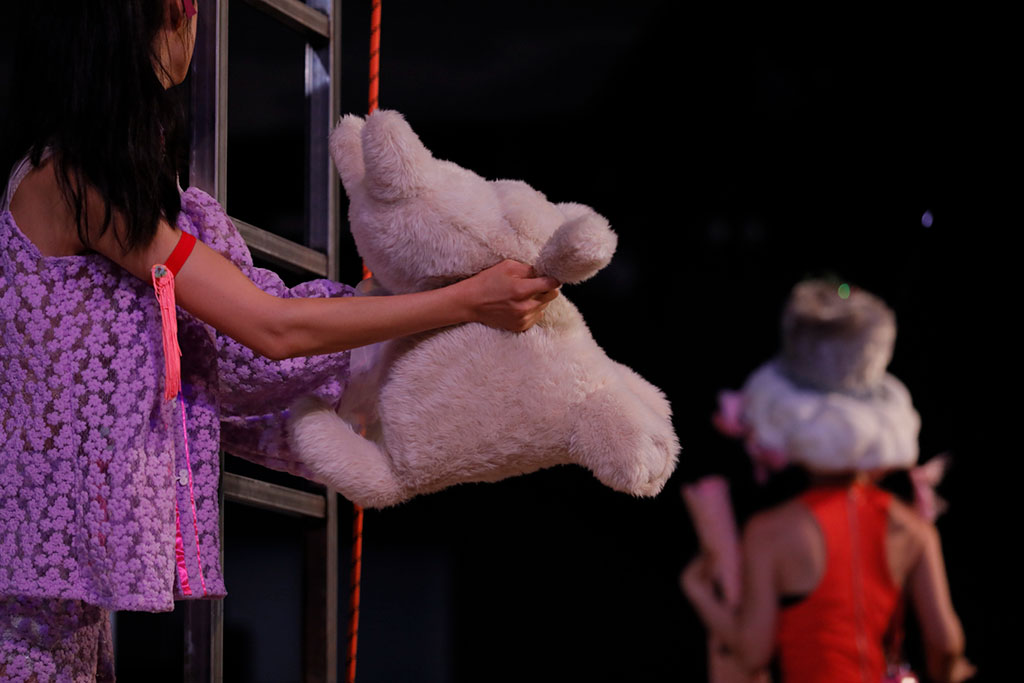 快快『ルイ・ルイ』